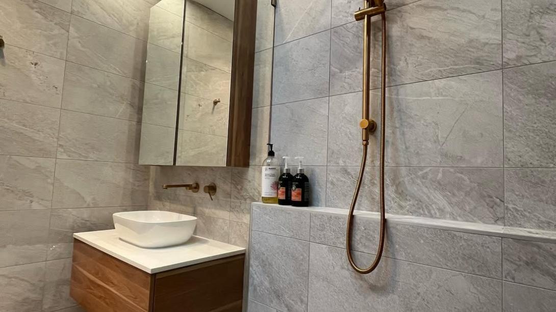 Garran Bathroom