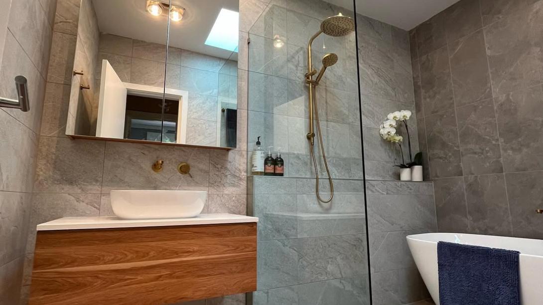 Garran Bathroom
